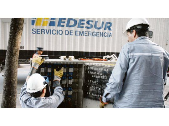 Mayra Mendoza reclamó por un «servicio de calidad» a la empresa Edesur